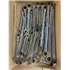 Image 2 : 2 TRAYS OF GEAR WRENCHES