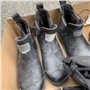 Image 2 : THREE PAIRS OF NEW SIZE 9 FOOTWEAR