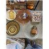 Image 3 : LOT OF DESIGNER PLATES AND BOWLS AND NEW BAMBOO KNIFE BLOCK