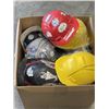 Image 1 : LARGE LOT OF ASSORTED SAFTEY AND HARD HATS