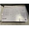 Image 3 : 3 BRONDELL NON-ELECTRIC BIDETS ONE HAS ACCESSORY KIT