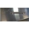 Image 2 : 23 STAINLESS CABINET PULLS