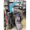 Image 2 : HOCKEY STICKS AND 2 GOLF BAGS