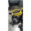 Image 3 : 3 DEWALT STAINLESS SHOP VACS FOR PARTS OF REPAIR
