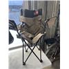 Image 2 : 2 FOLDING CAMP CHAIRS