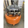Image 2 : RIDGID AIR COMPRESSOR