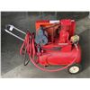 Image 1 : 3/4HP 120V AIR COMPRESSOR W/ 15FT AIR HOSE