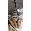 Image 5 : DEVINCI GREY BIKE