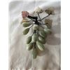 Image 1 : GREEN JADE GRAPES AND SEI PRECIOUS STONE LEAVES ORNAMENT, HAND CARVED