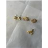 Image 1 : 2 PAIRS OF VINTAGE MAMMOTH IVORY EARRINGS AND PENDANT