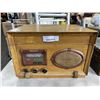 Image 2 : ANTIQUE RECORDIO AND DECCA RECORD PLAYERS, AS FOUND