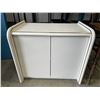 Image 3 : ANTIQUE CHAIR AND WHITE NIGHT STAND