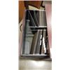 Image 2 : 2 DRAWER FILING CABNIET