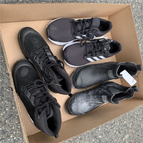 THREE PAIRS OF NEW SIZE 10 FOOTWEAR