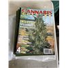 Image 3 : LOT OF PSYCHIATRY AND CANNABIS BOOKS AND MAGAZINES