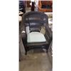Image 2 : 2 BLACK WICKER PATIO CHAIRS W/ BLUE CUSHION