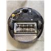 Image 4 : IROBOT ROOMBA VACUUM AND CHARGER