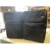 Image 1 : 2 LARGE SAMSONITE SUITCASES