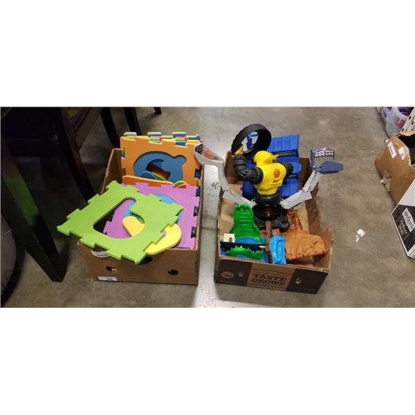 KIDS FOAM INTERLOCKING MATTS AND ASSORTED KIDS TOYS
