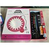 Image 2 : AS NEW SMART HULA HOOP, KID KEYBOARD, PUZZLE SPHERE, CARD GAME AND HDMI TESTER