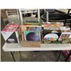 Image 1 : 3 BOXES OF BOARD GAMES AND FRISBIES