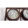 Image 2 : OUTDOOR DECORATIVE CLOCK, THERMOMETER AND HUMIDITY READER
