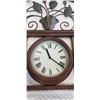 Image 3 : OUTDOOR DECORATIVE CLOCK, THERMOMETER AND HUMIDITY READER