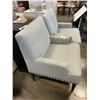 Image 3 : PAIR OF BLUE ACCENT CHAIRS