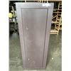 Image 1 : METAL GUN SAFE W/ KEY