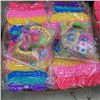 Image 1 : 40 NEW XL POPPIT HELLO KITTY AND 2 SETS OF NEW ASSORTED FIDGIT SENSORY TOYS
