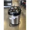Image 1 : AS NEW HAMILTON BEACH BREAD MAKER, STORE DISPLAY, UNUSED