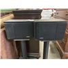 Image 2 : PAIR OF BOSE SPEAKERS ON STANDS