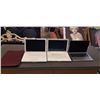 Image 1 : 3 APPLE LAPTOPS AND SOFT CASE, UNKNOWN CONDITION