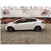 Image 23 : 2018 KIA FORTE, WHITE, 137225 KMS, FRONT WHEEL DRIVE. - J238131