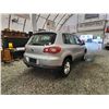 Image 14 : 2010 VOLKSWAGON TIGUAN, SILVER, 141457 KMS, ALL WHEEL DRIVE. NO RESERVE. - P519736