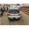 Image 19 : 2010 VOLKSWAGON TIGUAN, SILVER, 141457 KMS, ALL WHEEL DRIVE. NO RESERVE. - P519736