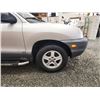Image 25 : 2002 HYUNDAI SANTA FE, SILVER, 251745 KMS, FRONT WHEEL DRIVE. - D332333