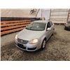 Image 3 : 2008 VW JETTA, SILVER, 274325 KMS, FRONT WHEEL DRIVE. - P008946