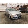 Image 8 : 2008 VW JETTA, SILVER, 274325 KMS, FRONT WHEEL DRIVE. - P008946