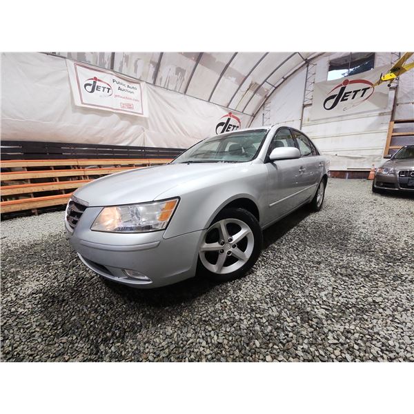 2010 HYUNDAI SONOTA, SILVER, 180119 KMS, FRONT WHEEL DRIVE. - D610716