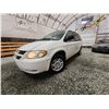 Image 1 : 2006 DODGE CARAVAN, WHITE, 182284 KMS, FRONT WHEEL DRIVE. - D527002