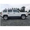 Image 11 : 2016 JEEP PATRIOT, WHITE, 191189 KMS, FRONT WHEEL DRIVE. - D690491