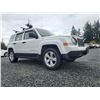 Image 8 : 2016 JEEP PATRIOT, WHITE, 191189 KMS, FRONT WHEEL DRIVE. - D690491