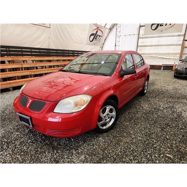 2005 PONTIAC PURSUIT, RED, 146090 KMS, FRONT WHEEL DRIVE. - D519798