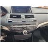 Image 26 : 2008 HONDA ACCORD, SILVER, 191608 KMS, FRONT WHEEL DRIVE. - D801216