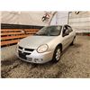 Image 2 : 2004 DODGE NEON SX 2.0, SILVER, 132062 KMS, FRONT WHEEL DRIVE. - B581260