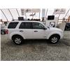 Image 11 : 2008 FORD ESCAPE, WHITE, 219629 KMS, FRONT WHEEL DRIVE. - DA54067