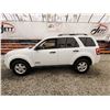 Image 23 : 2008 FORD ESCAPE, WHITE, 219629 KMS, FRONT WHEEL DRIVE. - DA54067