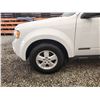 Image 31 : 2008 FORD ESCAPE, WHITE, 219629 KMS, FRONT WHEEL DRIVE. - DA54067