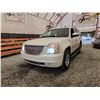 Image 2 : 2010 YUKON DENALI, WHITE, 385199 KMS, FOUR WHEEL DRIVE. - D153294